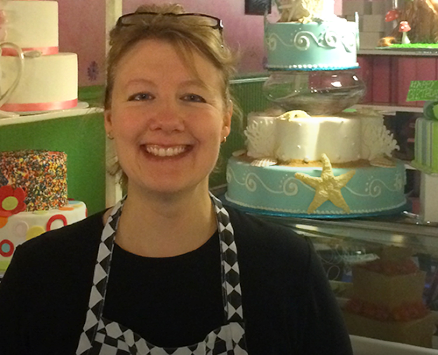 After Talking To Jesus For Two Weeks, Bakery Owner Won't Make Cake For Lesbians' Wedding